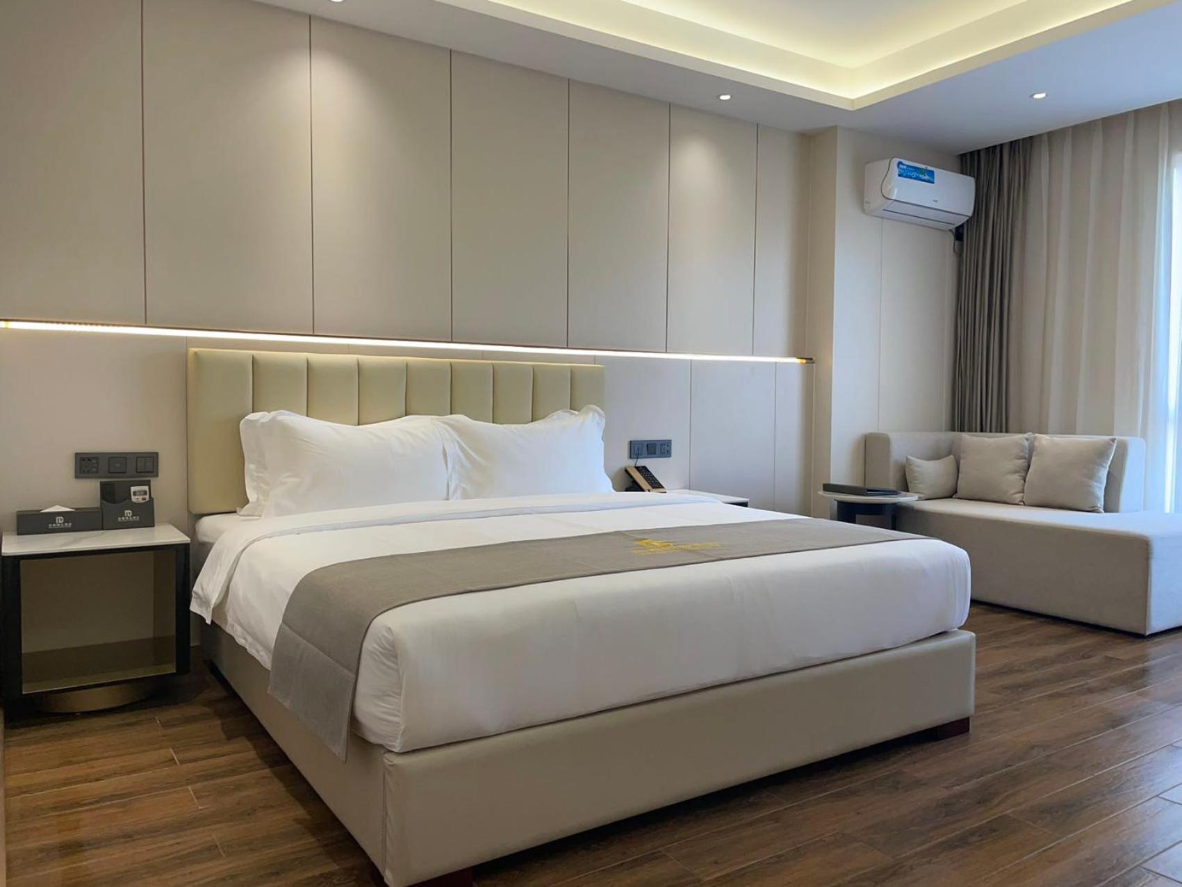 Bole Jing Pin Hotel Sihanoukville Exteriör bild